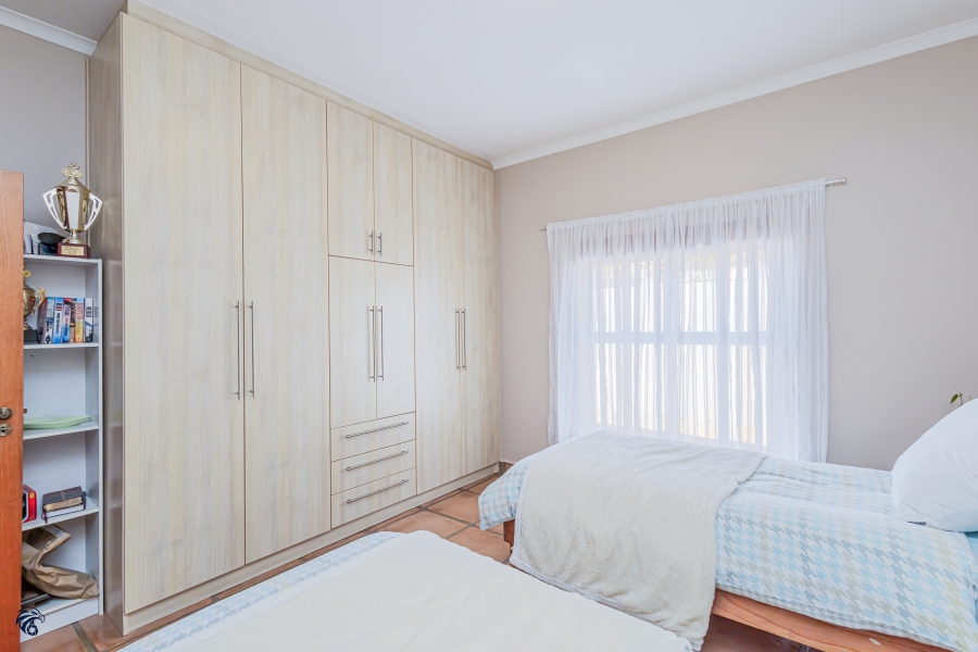 3 Bedroom Property for Sale in Myburgh Park Western Cape